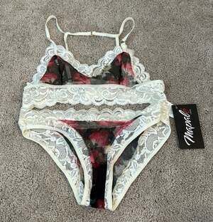 Mapale White and Floral Print Two Piece Lace Bralette and Panty Lingerie Set M/L